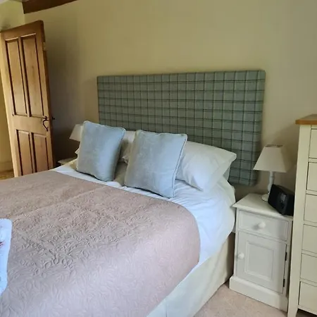 Bed & Breakfast From In 3*